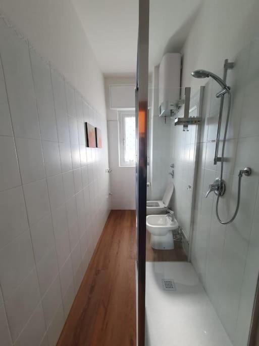 Sunhouse - Nuovo Accogliente Bilocale Apartment Milan Bagian luar foto