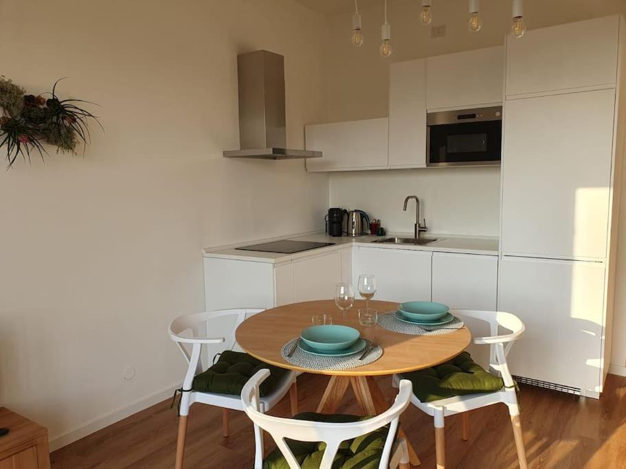 Sunhouse - Nuovo Accogliente Bilocale Apartment Milan Bagian luar foto
